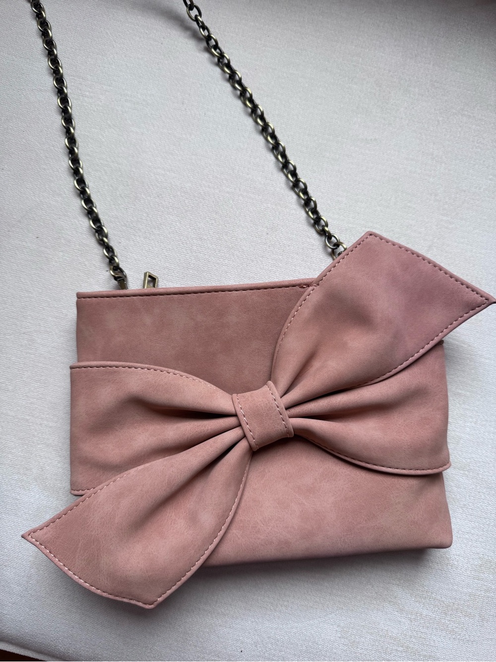 Pink Bow Chain Crossbody Bag - Picture 5 of 5